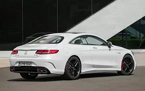   Mercedes-AMG S 63 4MATIC+ Coupe - 2017