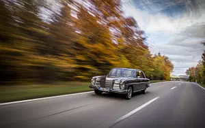   Mercedes-Benz 250 SE W108 - 1965