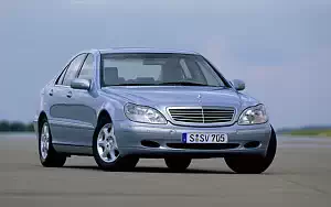   Mercedes-Benz S500 W220 - 1998
