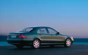   Mercedes-Benz S500 W220 - 1998