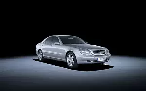   Mercedes-Benz S400 CDI W220 - 1999