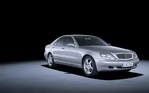   Mercedes-Benz S400 CDI W220 - 1999