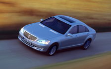   Mercedes-Benz S600 - 2005