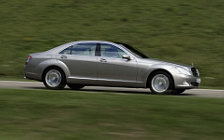   Mercedes-Benz S600 - 2005