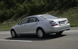   Mercedes-Benz S600 Guard - 2006
