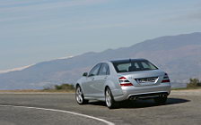   Mercedes-Benz S65 AMG - 2006