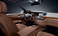   Mercedes-Benz S-class AMG Sports Package - 2009