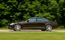   Mercedes-Benz S63 AMG - 2010