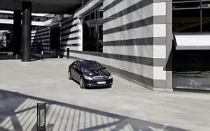   Mercedes-Benz S600 Guard - 2011