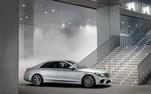   Mercedes-Benz S 560 e AMG Line - 2017