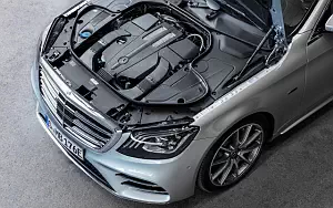   Mercedes-Benz S 560 e AMG Line - 2017