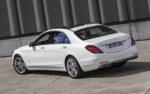   Mercedes-Benz S 560 - 2017