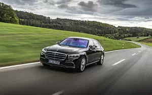   Mercedes-Benz S 500 4MATIC AMG Line (Onyx Black) - 2020