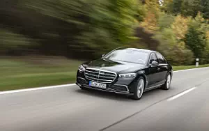   Mercedes-Benz S 500 4MATIC AMG Line (Onyx Black) - 2020