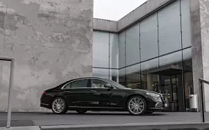   Mercedes-Benz S 500 4MATIC AMG Line (Onyx Black) - 2020