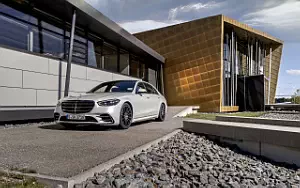   Mercedes-Benz S 500 4MATIC AMG Line - 2020