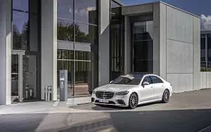   Mercedes-Benz S 500 4MATIC AMG Line - 2020