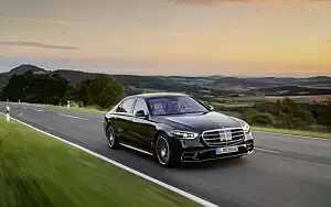   Mercedes-Benz S 580 e AMG Line - 2020