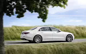   Mercedes-Benz S-class AMG Line - 2020