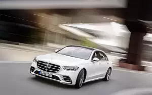   Mercedes-Benz S-class AMG Line - 2020