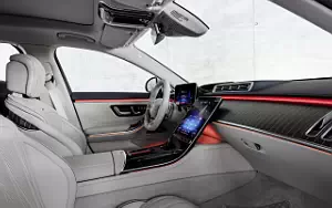   Mercedes-AMG S 63 E Performance (Cashmere White Magno) - 2023