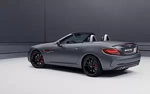   Mercedes-AMG SLC 43 RedArt Edition - 2017