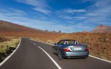   Mercedes-Benz SLK350 designo magno - 2011