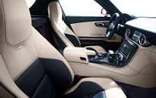   Mercedes-Benz SLS AMG - 2010