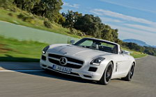   Mercedes-Benz SLS AMG Roadster - 2011