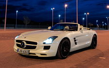   Mercedes-Benz SLS AMG Roadster - 2011