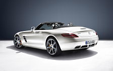   Mercedes-Benz SLS AMG Roadster - 2011