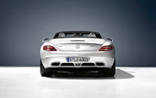   Mercedes-Benz SLS AMG Roadster - 2011