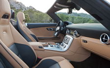   Mercedes-Benz SLS AMG Roadster - 2011