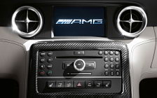  Mercedes-Benz SLS AMG Roadster - 2011