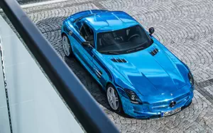   Mercedes-Benz SLS AMG Coupe Electric Drive - 2012