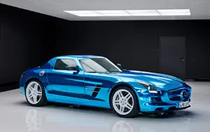   Mercedes-Benz SLS AMG Coupe Electric Drive - 2012