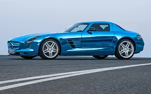   Mercedes-Benz SLS AMG Coupe Electric Drive - 2012