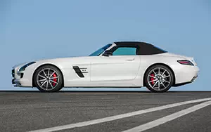   Mercedes-Benz SLS AMG GT Roadster - 2012