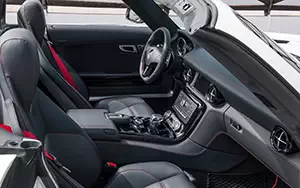   Mercedes-Benz SLS AMG GT Roadster - 2012