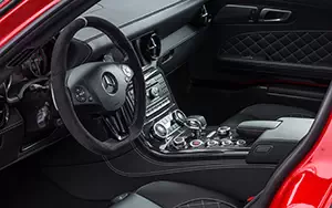   Mercedes-Benz SLS 63 AMG GT Final Edition - 2013