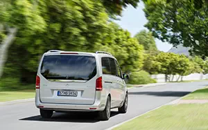   Mercedes-Benz V250 BlueTec Avantgarde - 2014