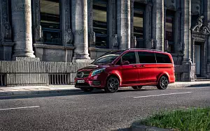   Mercedes-Benz V 300 d 4MATIC AMG Line - 2019