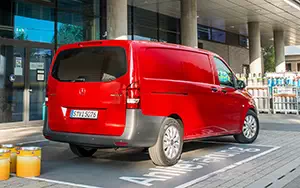   Mercedes-Benz Vito Panel Van 116 CDI - 2014