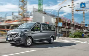   Mercedes-Benz Vito Tourer BASE 111 CDI - 2014