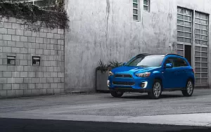   Mitsubishi Outlander Sport SE US-spec - 2015