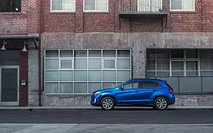   Mitsubishi Outlander Sport SE US-spec - 2015