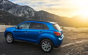  Mitsubishi Outlander Sport SE US-spec - 2015