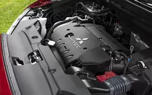   Mitsubishi Outlander Sport GT US-spec - 2016