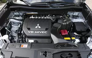   Mitsubishi Outlander GT US-spec - 2017