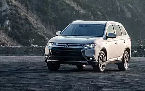   Mitsubishi Outlander GT US-spec - 2018